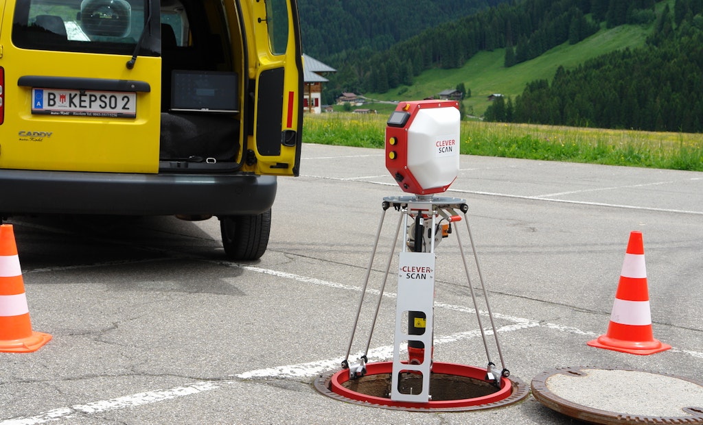 Portable, Automated Manhole Inspection with CleverScan