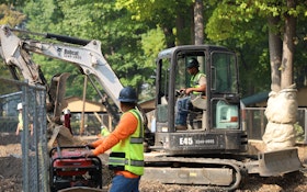 Choosing the Right Lubricant for Your Heavy Equipment