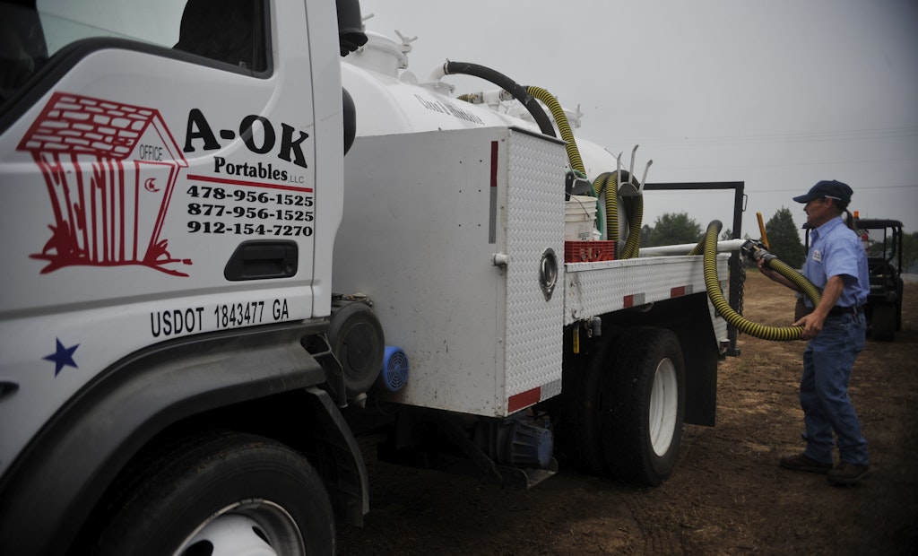 How To Choose the Best Vacuum Pump for Your Septic Truck