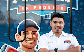Plomero en Phoenix Transforms From One-Man Operator to Million-Dollar Contractor