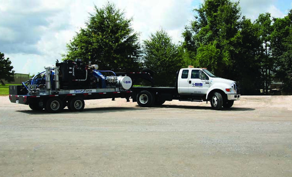 Hydroblasting Unit Does Double Duty